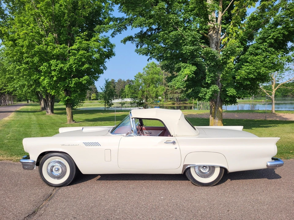 1957 Ford Thunderbird 1st Gen - Image 3 of 31