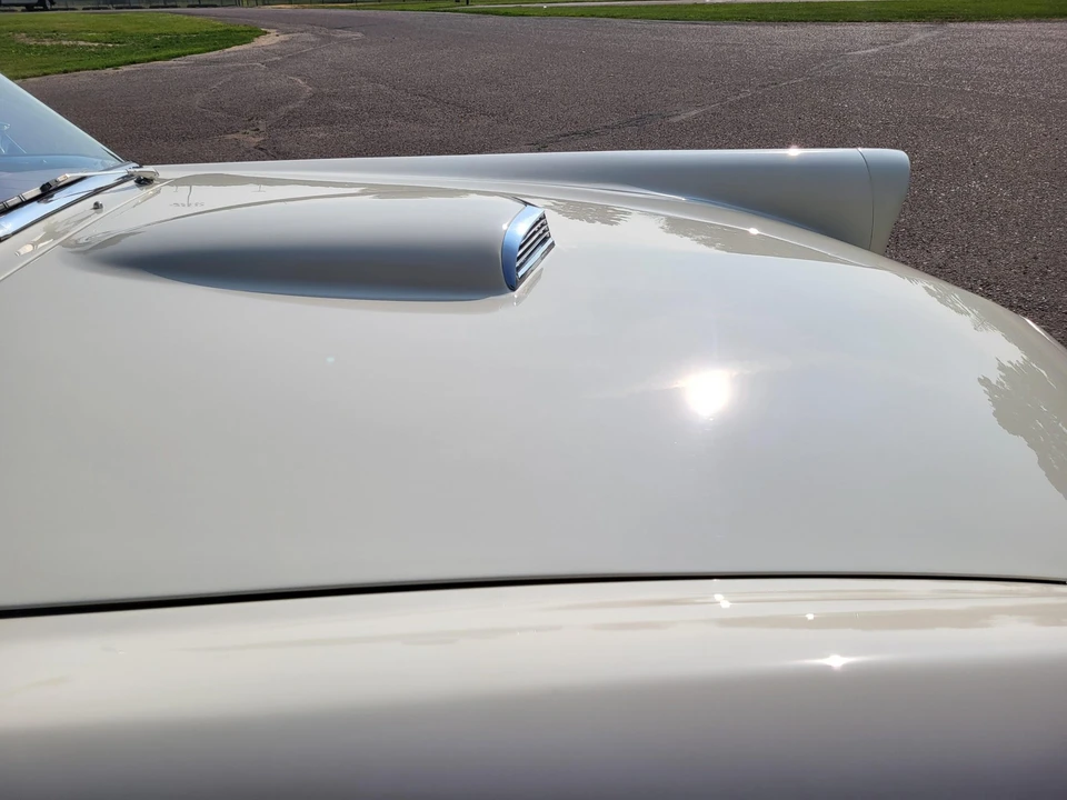 1957 Ford Thunderbird 1st Gen - Image 18 of 31