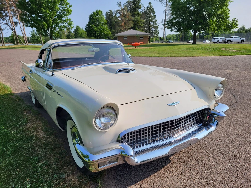 1957 Ford Thunderbird 1st Gen - Image 12 of 31