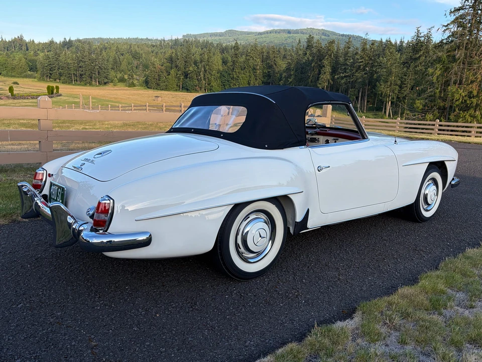 1961 Mercedes-Benz 190 SL - Image 15 of 31
