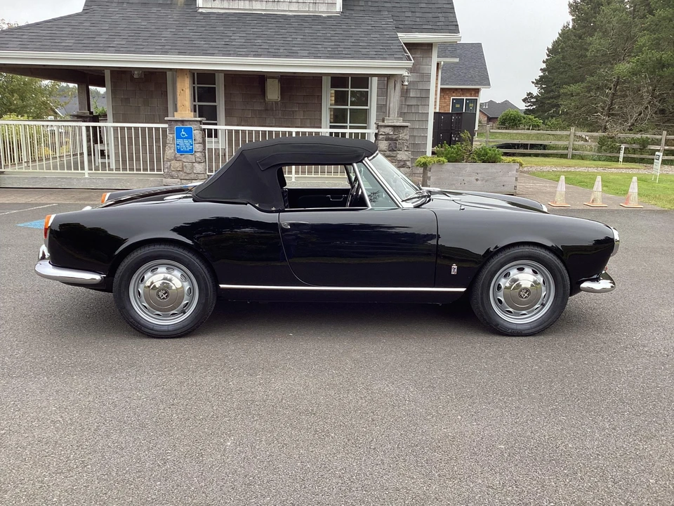 1963 Alfa Romeo Series 1 - Image 29 of 31