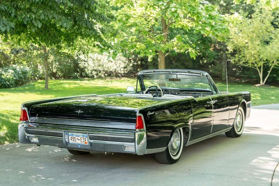 1964 Lincoln Continental 4th Gen - Image 4 of 31