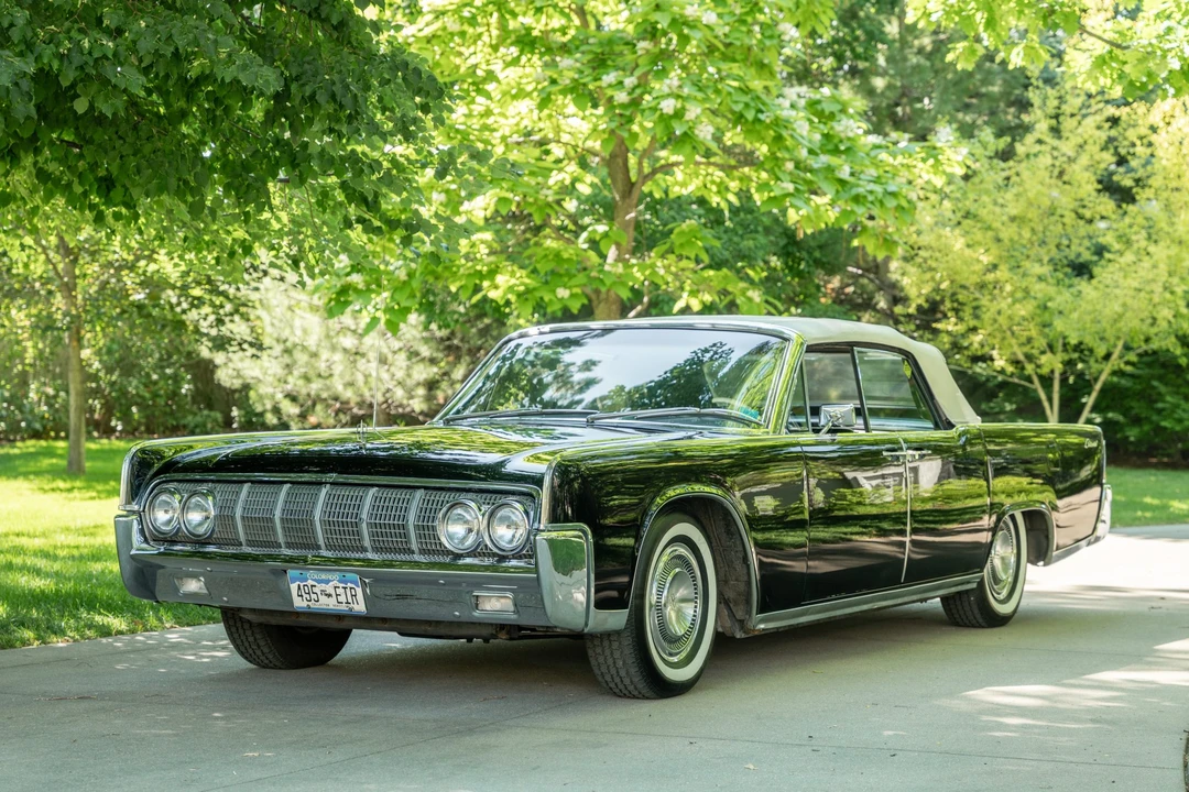 1964 Lincoln Continental 4th Gen - Image 18 of 31