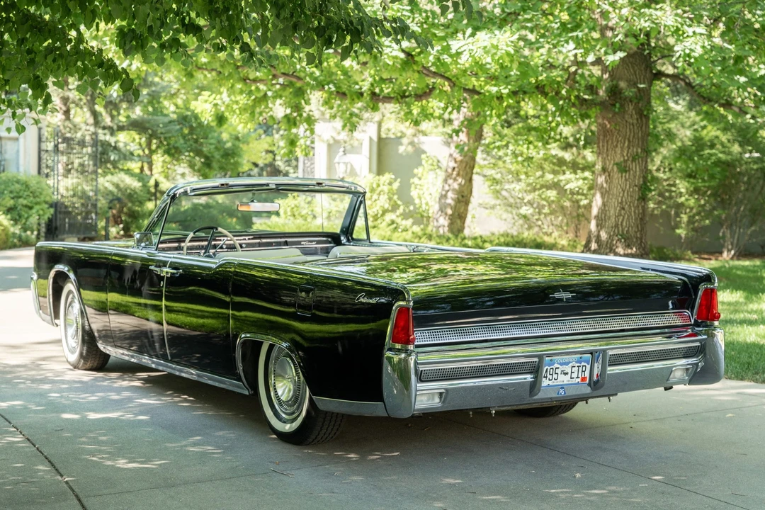 1964 Lincoln Continental 4th Gen - Image 7 of 31