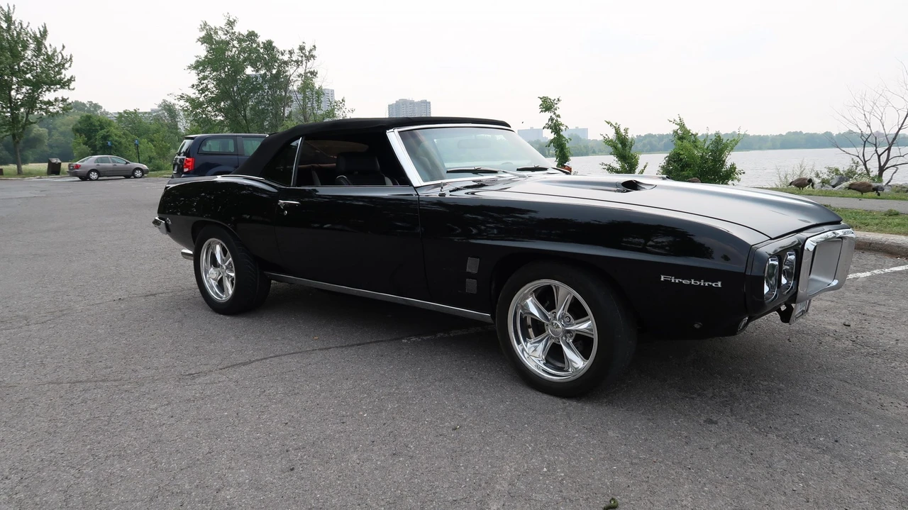 1969 Pontiac Firebird 1st Gen - Image 17 of 31