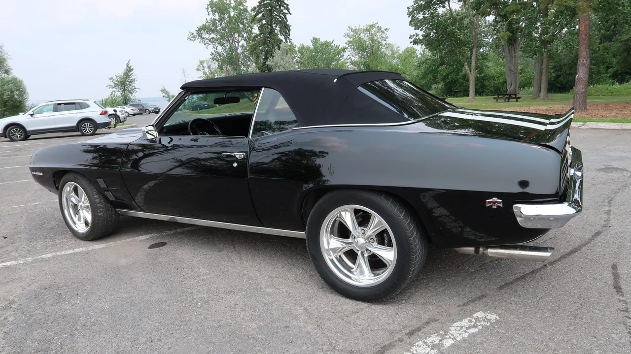 1969 Pontiac Firebird 1st Gen - Image 9 of 31