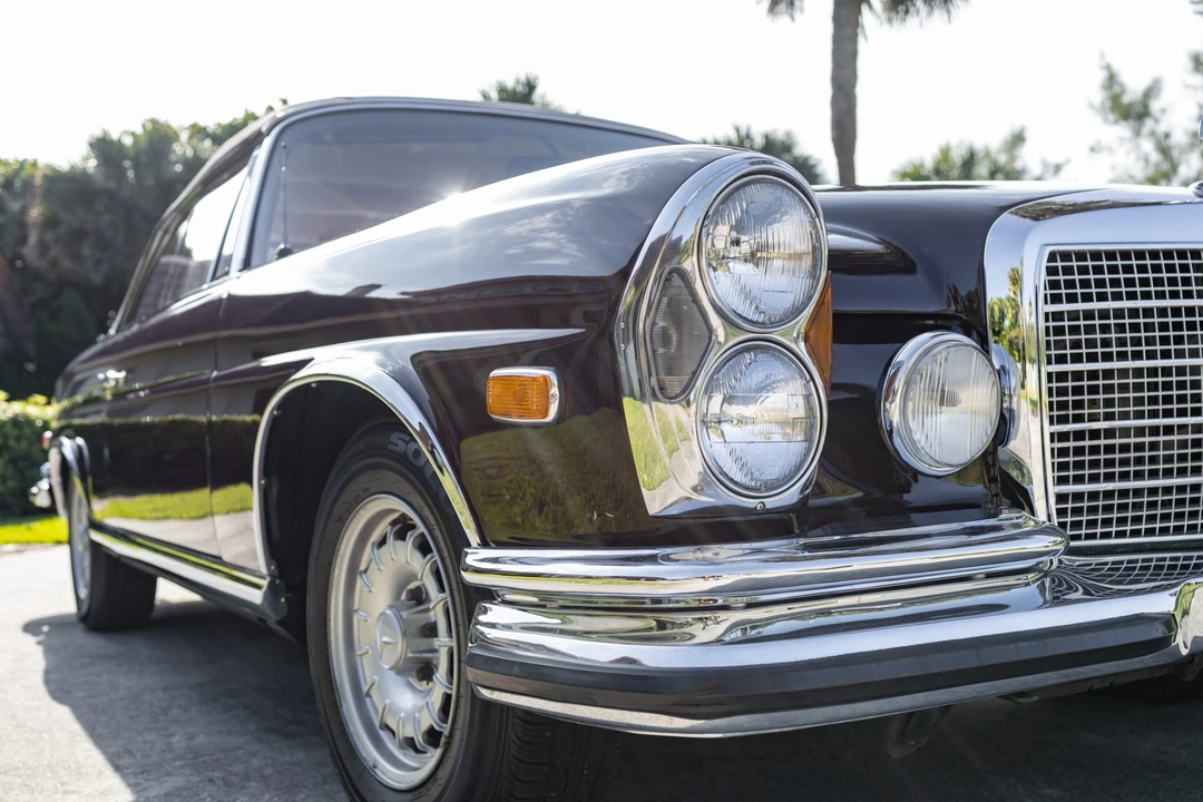 1971 Mercedes-Benz W111 280SE 3.5 Cabriolet - Image 24 of 31