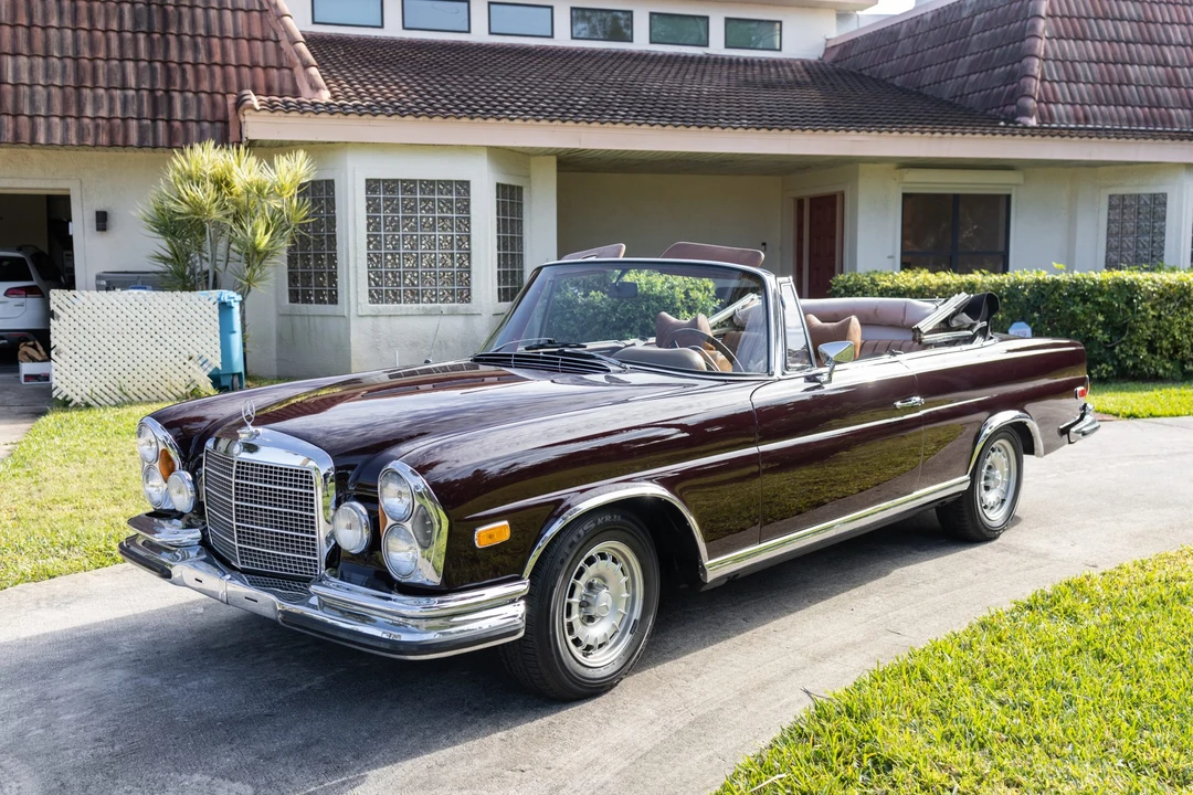 1971 Mercedes-Benz W111 280SE 3.5 Cabriolet - Image 12 of 31