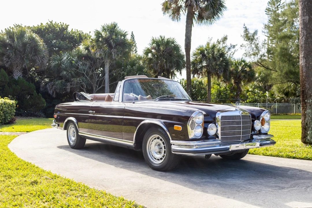 1971 Mercedes-Benz W111 280SE 3.5 Cabriolet - Image 19 of 31