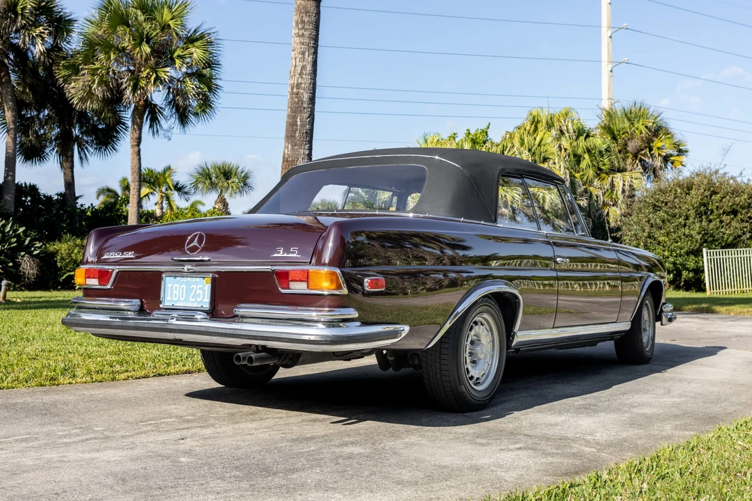 1971 Mercedes-Benz W111 280SE 3.5 Cabriolet - Image 6 of 31