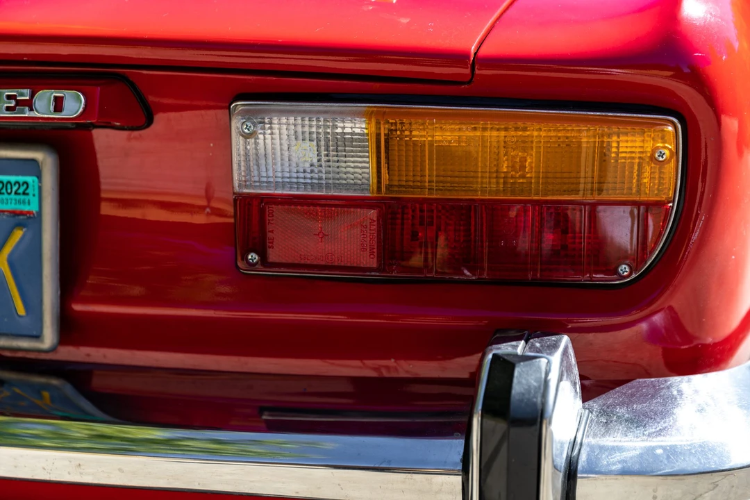 1974 Alfa Romeo 2000 GT Veloce - Image 27 of 31