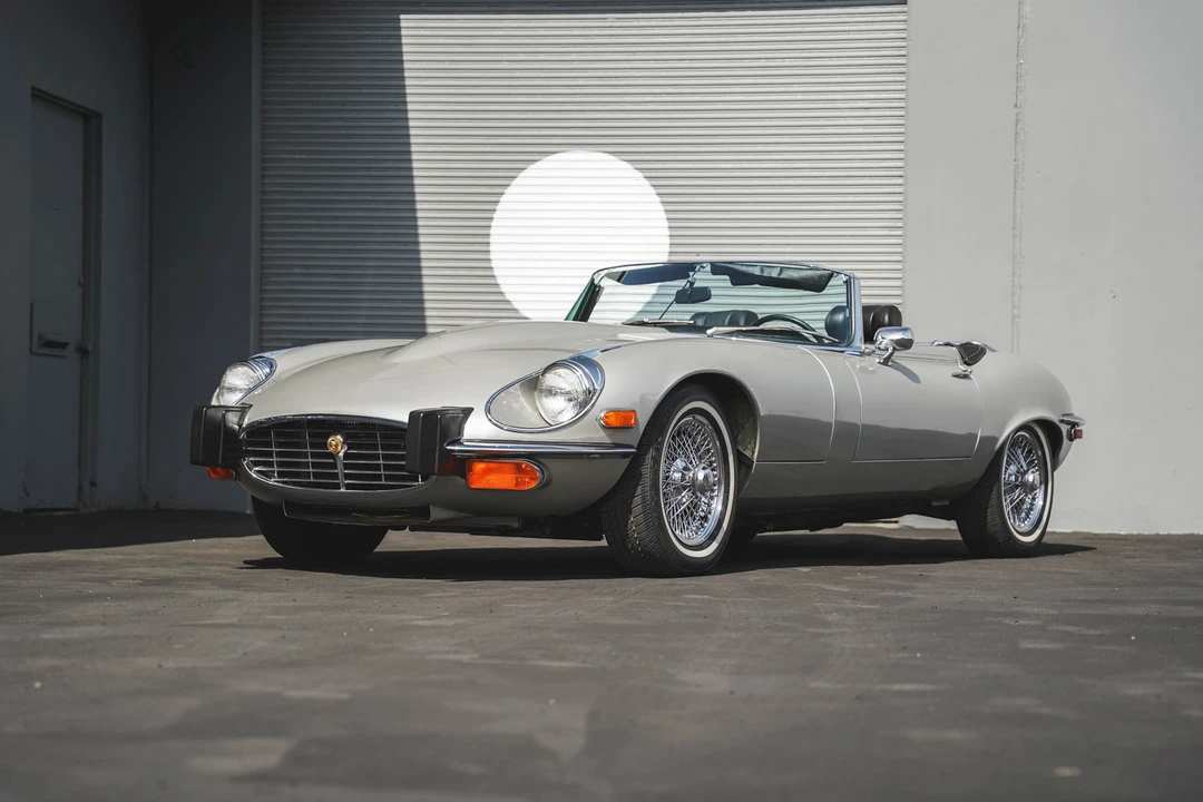 1974 Jaguar E-Type Series 3 V12 - Image 3 of 31