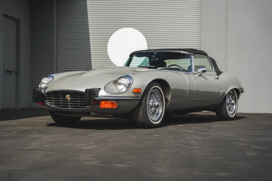 1974 Jaguar E-Type Series 3 V12 - Image 2 of 31