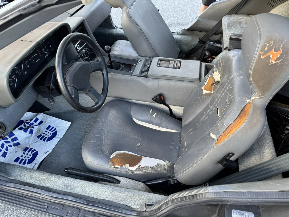 1981 DeLorean DMC-12 - Image 30 of 31