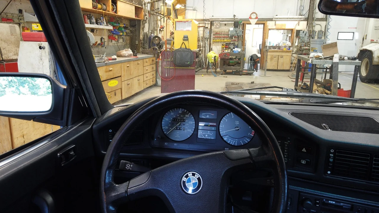 1983 BMW E28 5 Series - Image 25 of 31