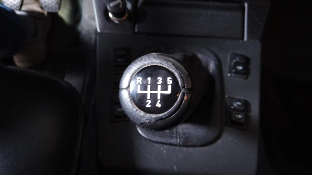 1983 BMW E28 5 Series - Image 29 of 31