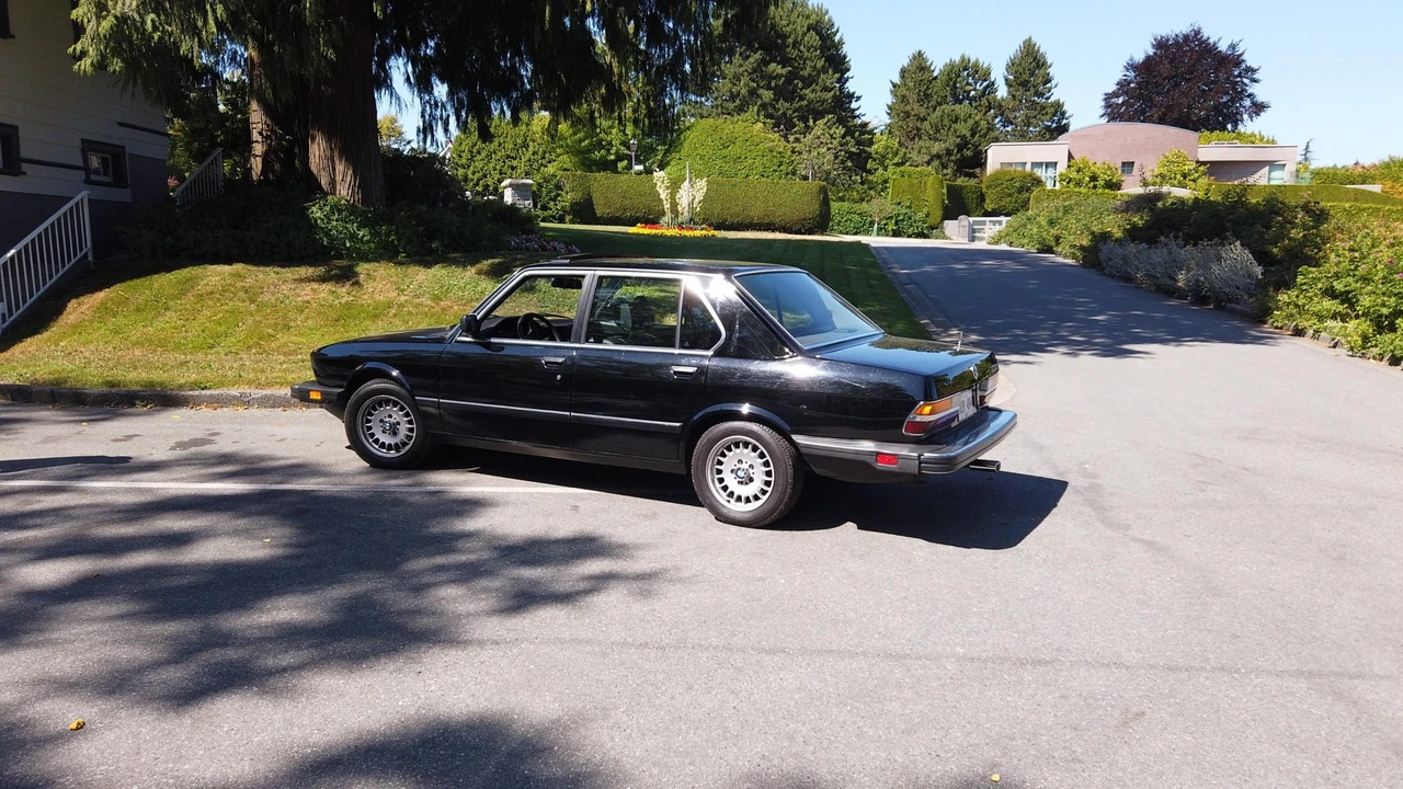 1983 BMW E28 5 Series - Image 5 of 31