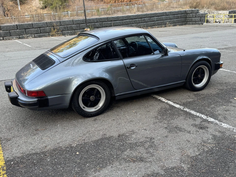 1983 Porsche 911 Carrera SC - Image 16 of 31