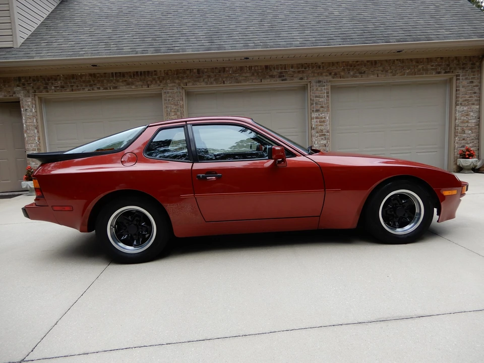 1983 Porsche 944 - Image 15 of 31