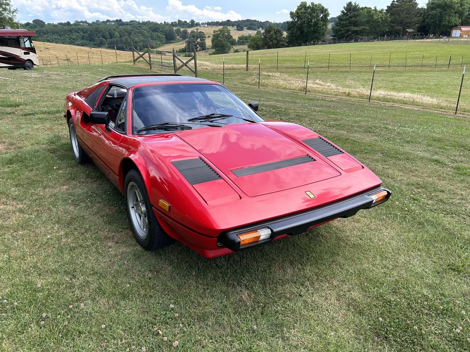 1985 Ferrari 308 GTS QV - Image 6 of 31