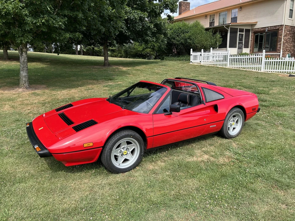 1985 Ferrari 308 GTS QV - Image 3 of 31