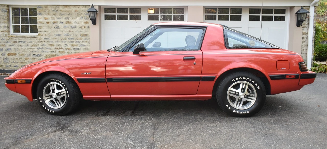 1985 Mazda RX-7 SA & FB - Image 10 of 31