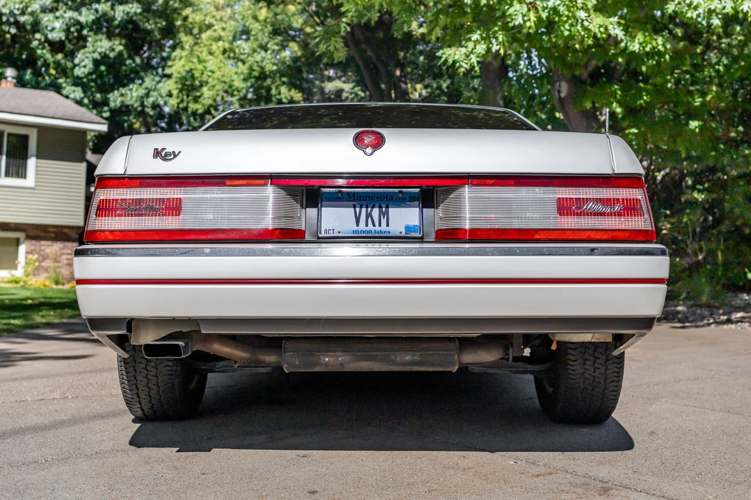 1988 Cadillac Allante - Image 22 of 31