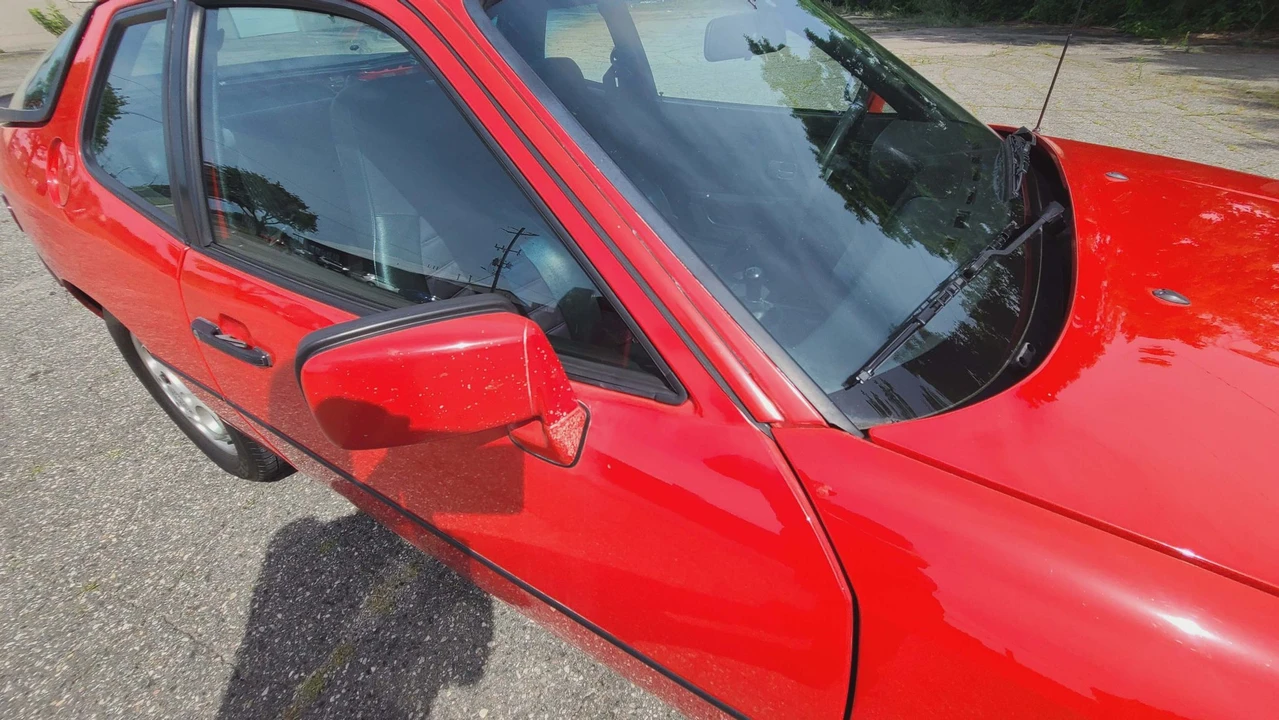 1987 Porsche 924 S - Image 17 of 31