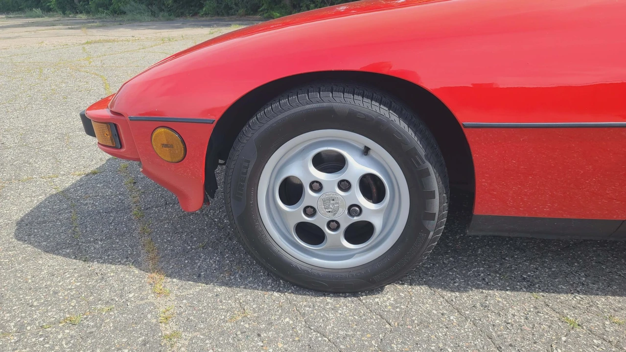 1987 Porsche 924 S - Image 20 of 31