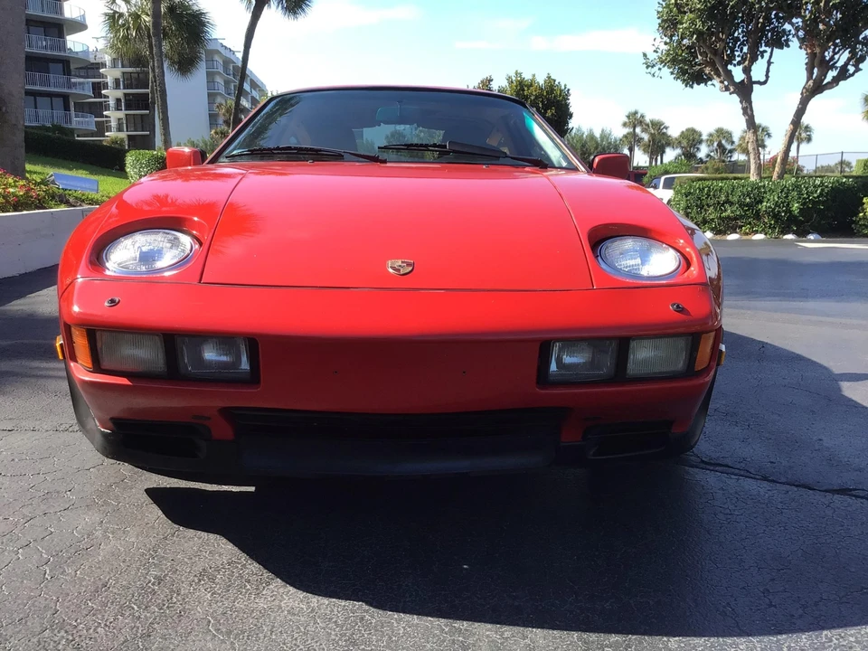 1985 Porsche 928 S - Image 5 of 31