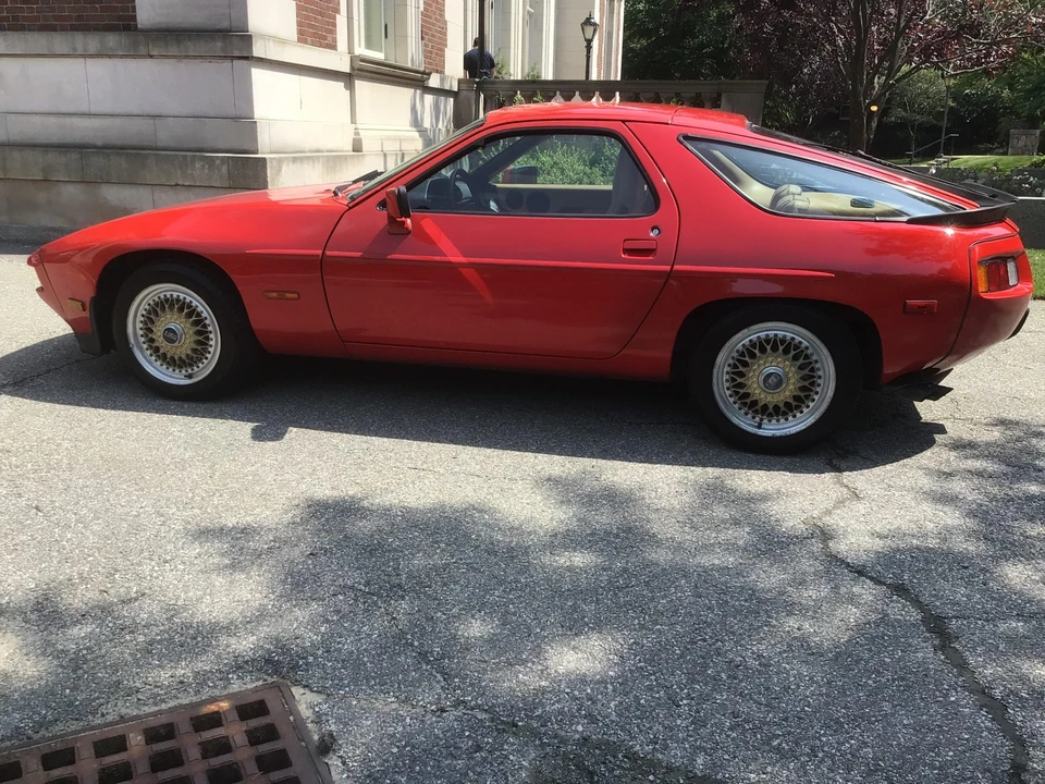 1985 Porsche 928 S - Image 21 of 31
