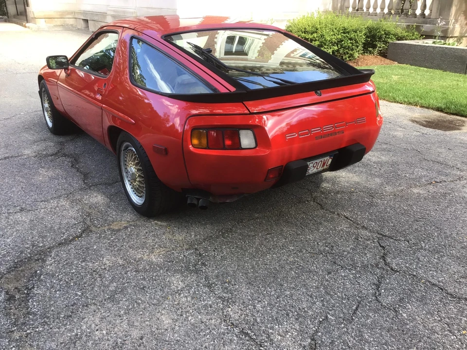 1985 Porsche 928 S - Image 17 of 31