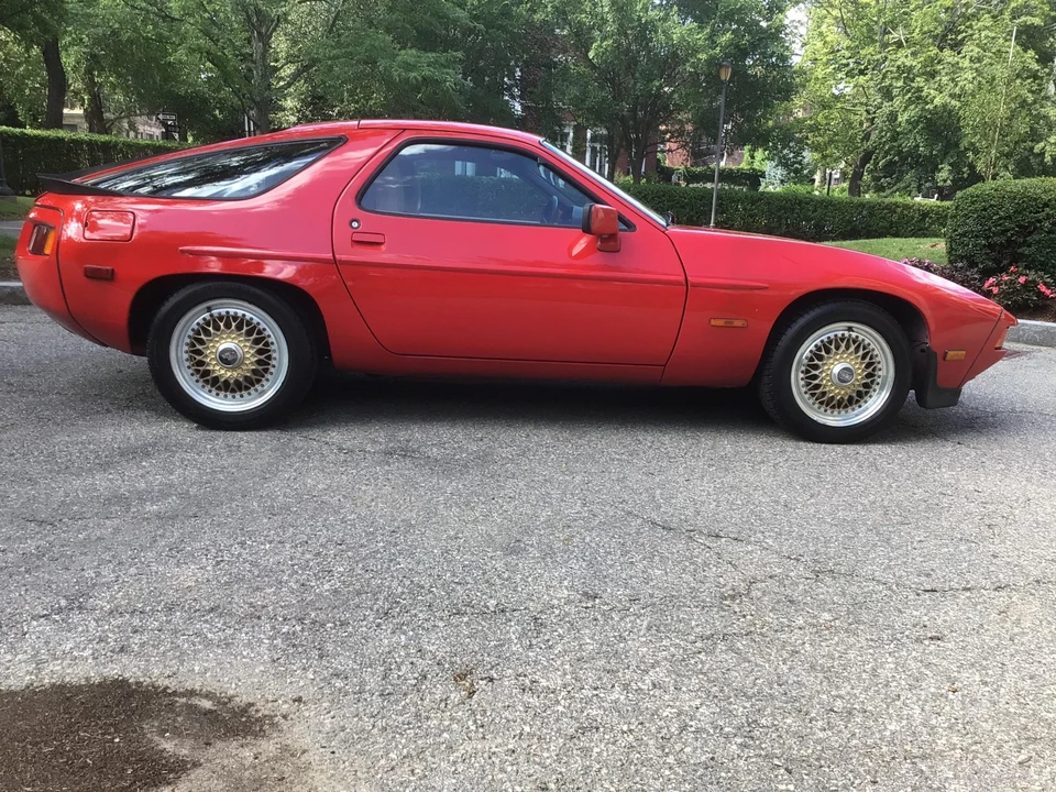 1985 Porsche 928 S - Image 11 of 31