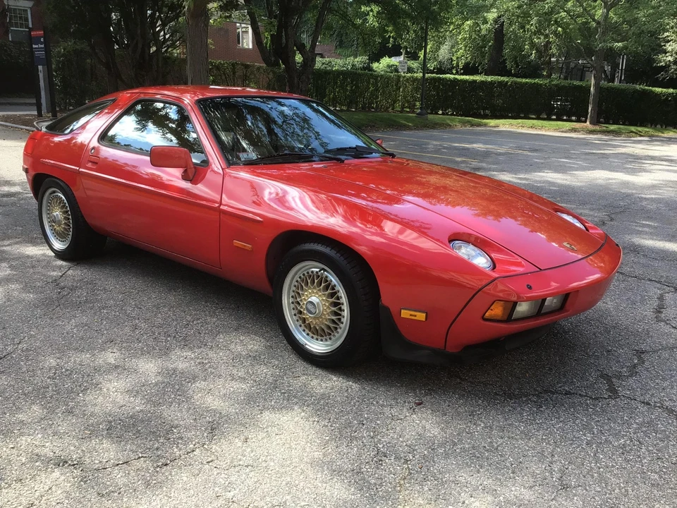 1985 Porsche 928 S - Image 9 of 31
