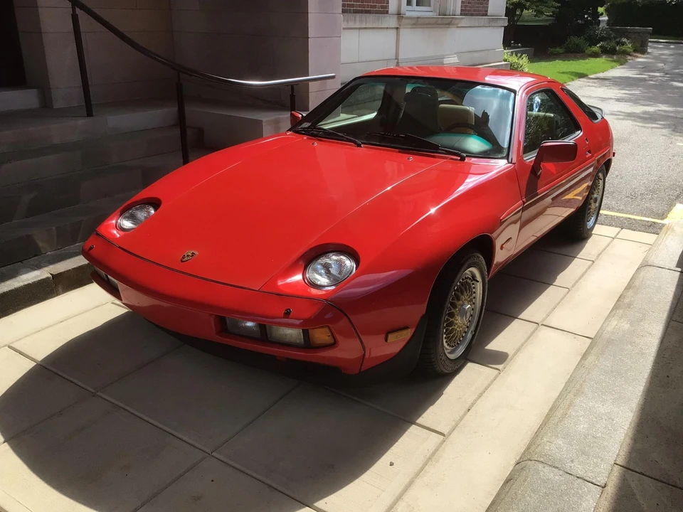1985 Porsche 928 S - Image 3 of 31