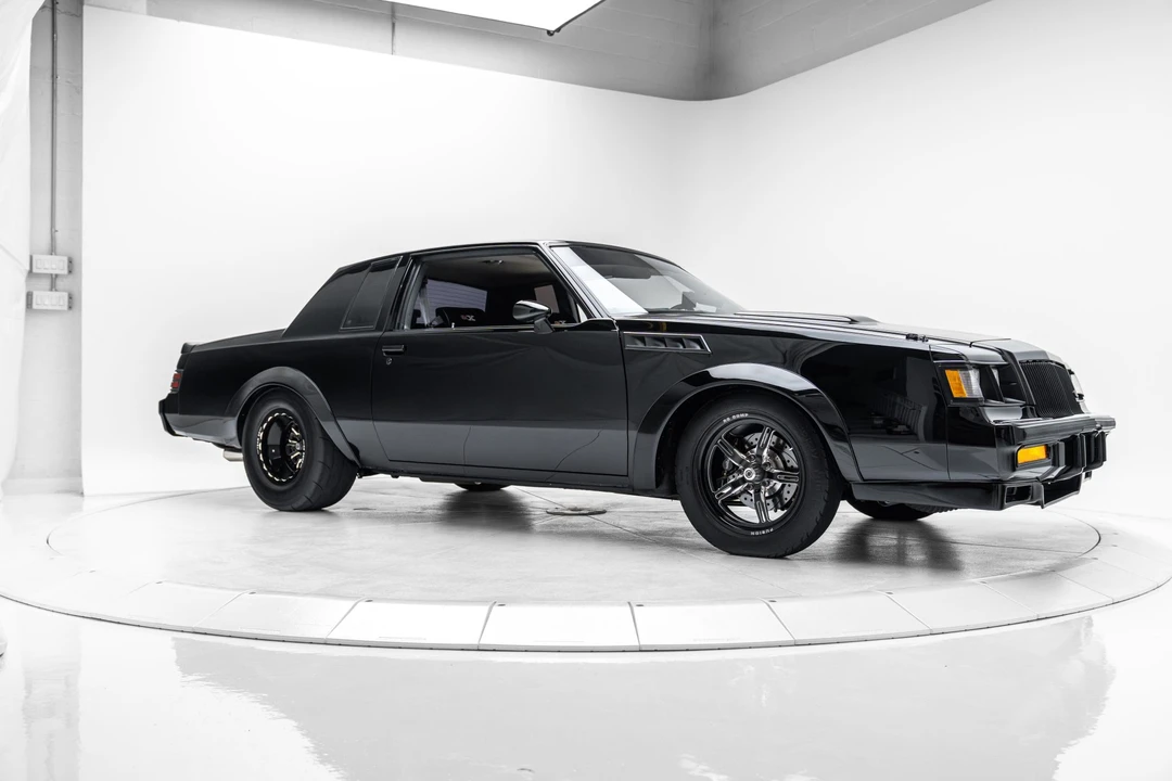 1987 Buick Grand National - Image 24 of 31
