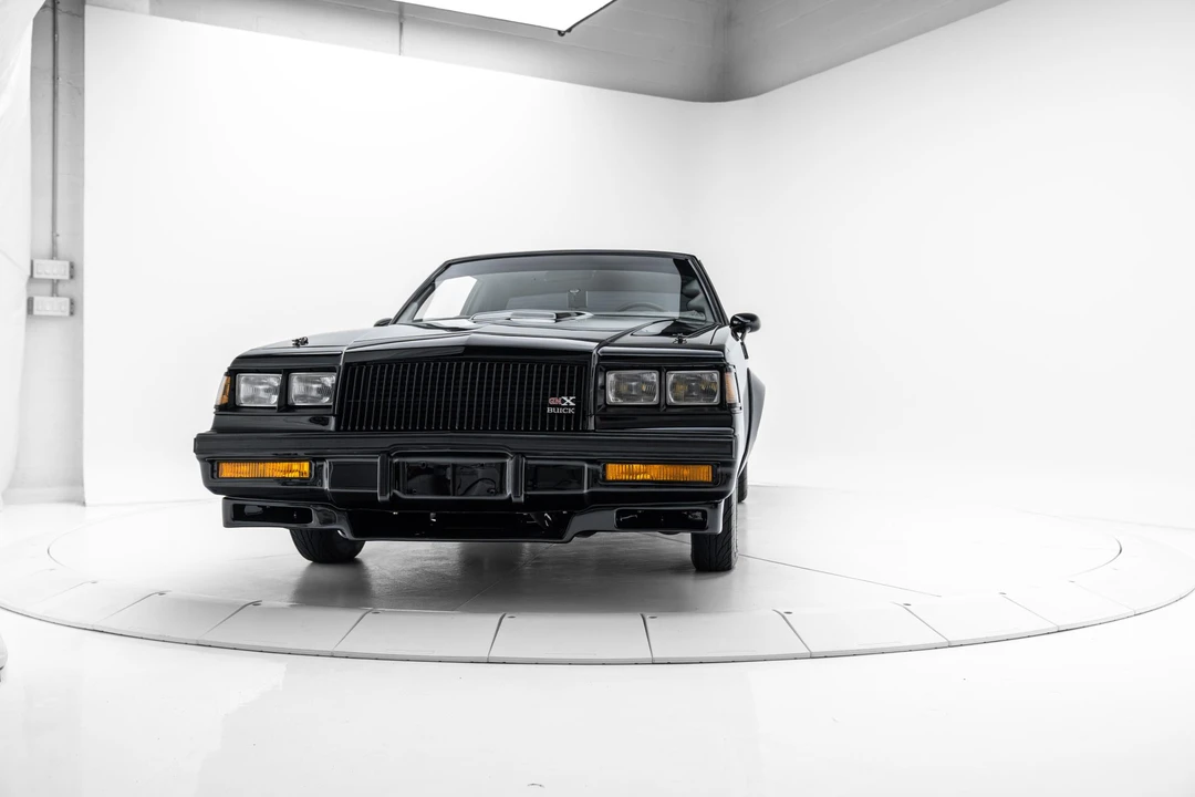 1987 Buick Grand National - Image 27 of 31
