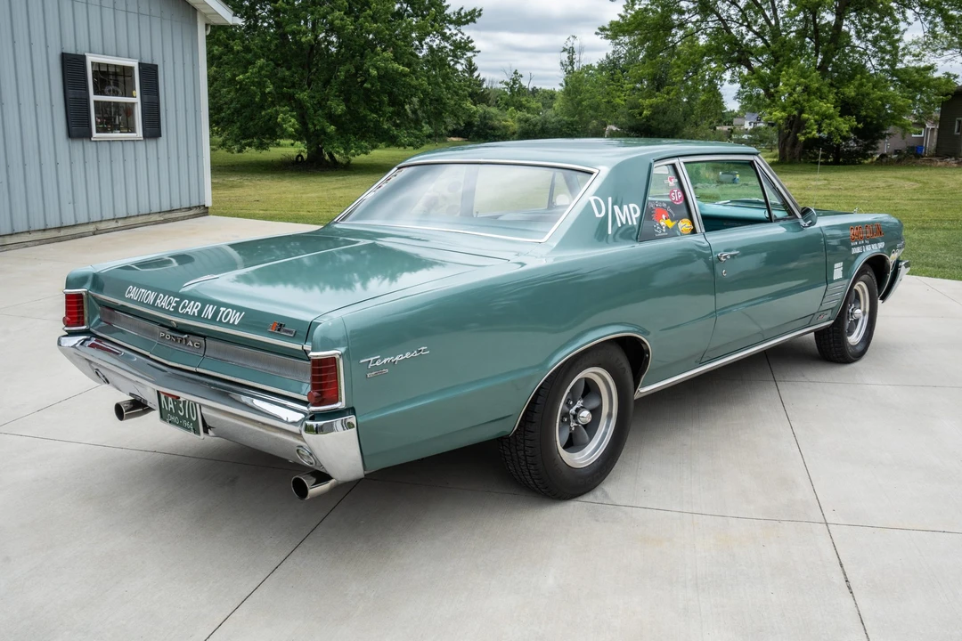 1964 Pontiac Tempest - Image 7 of 31