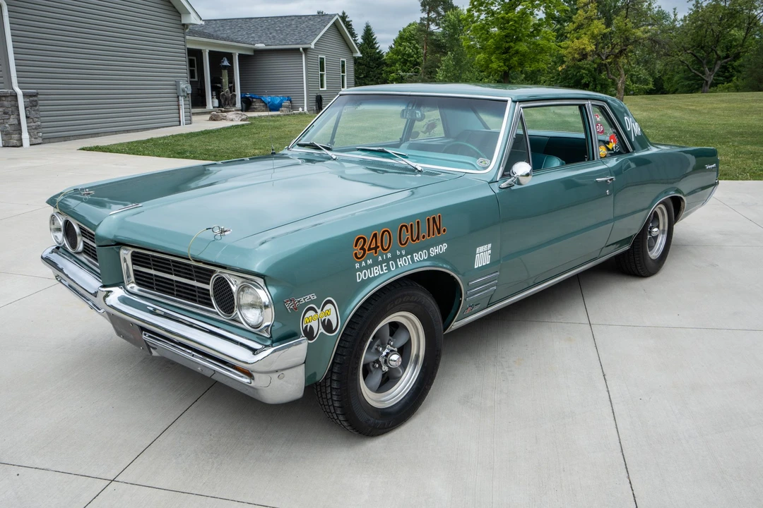 1964 Pontiac Tempest - Image 3 of 31