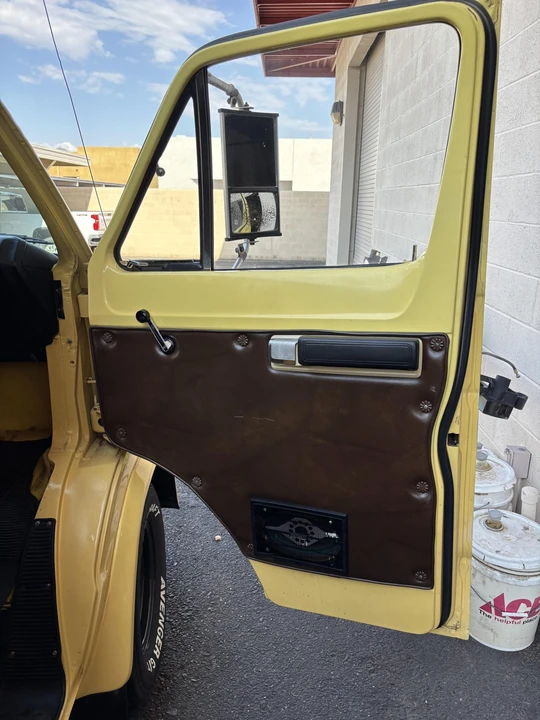 1975 Dodge Ram Van - Image 26 of 31
