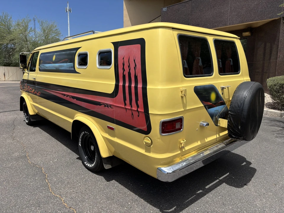 1975 Dodge Ram Van - Image 4 of 31