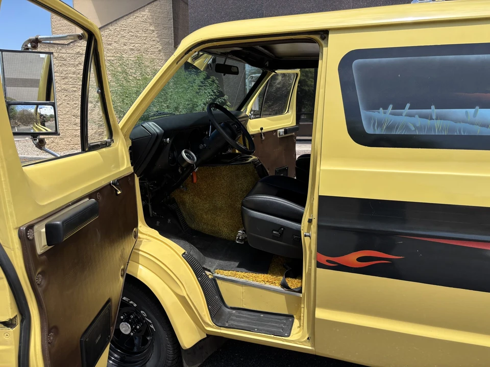 1975 Dodge Ram Van - Image 22 of 31