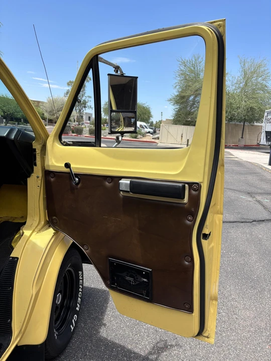 1975 Dodge Ram Van - Image 27 of 31