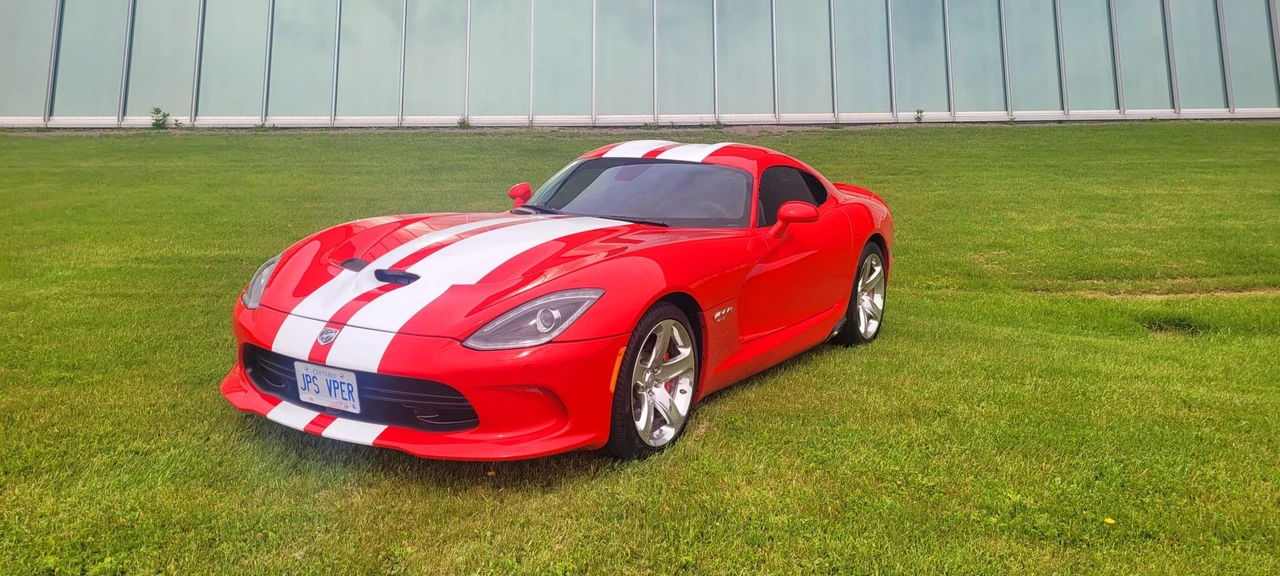 2015 Dodge Viper 5th Gen - Image 2 of 31