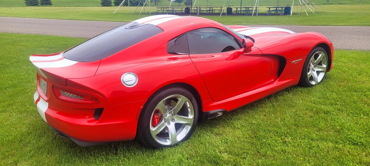 2015 Dodge Viper 5th Gen - Image 16 of 31