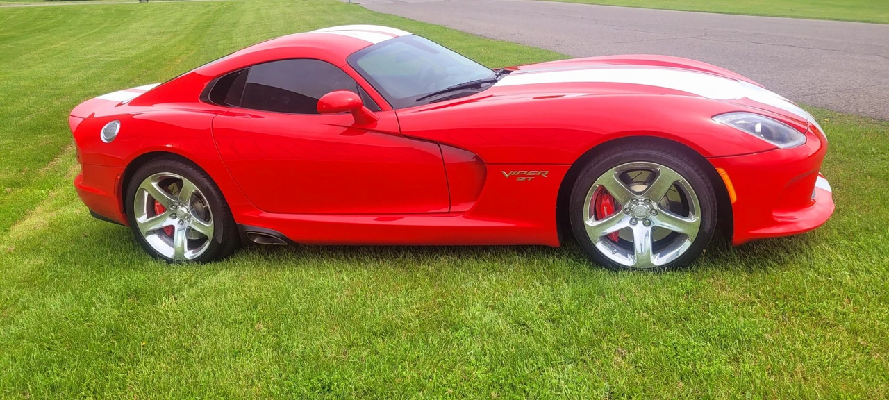 2015 Dodge Viper 5th Gen - Image 14 of 31