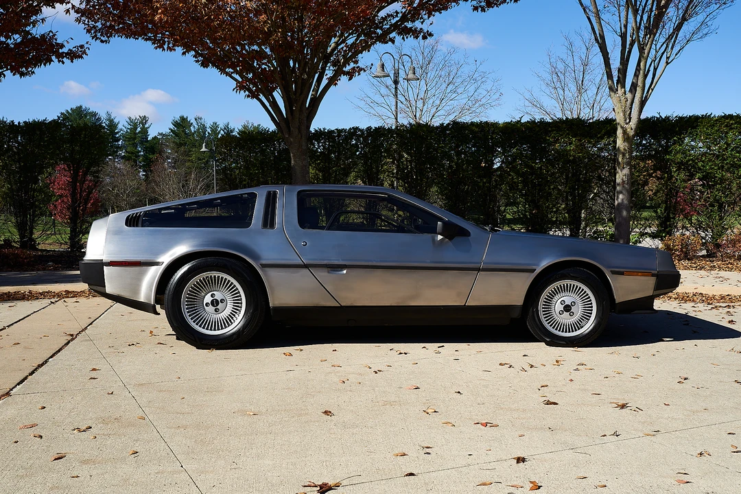 1982 DeLorean DMC-12 - Image 30 of 31