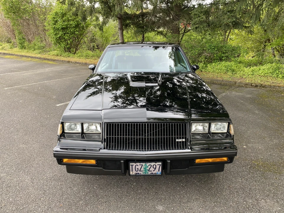 1987 Buick Grand National - Image 27 of 31