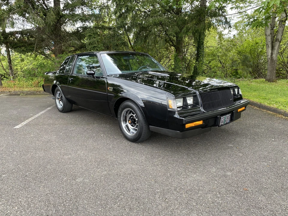 1987 Buick Grand National - Image 26 of 31
