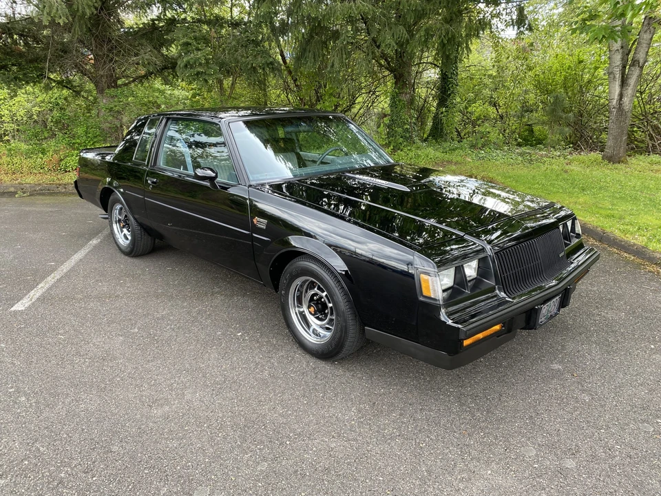 1987 Buick Grand National - Image 25 of 31